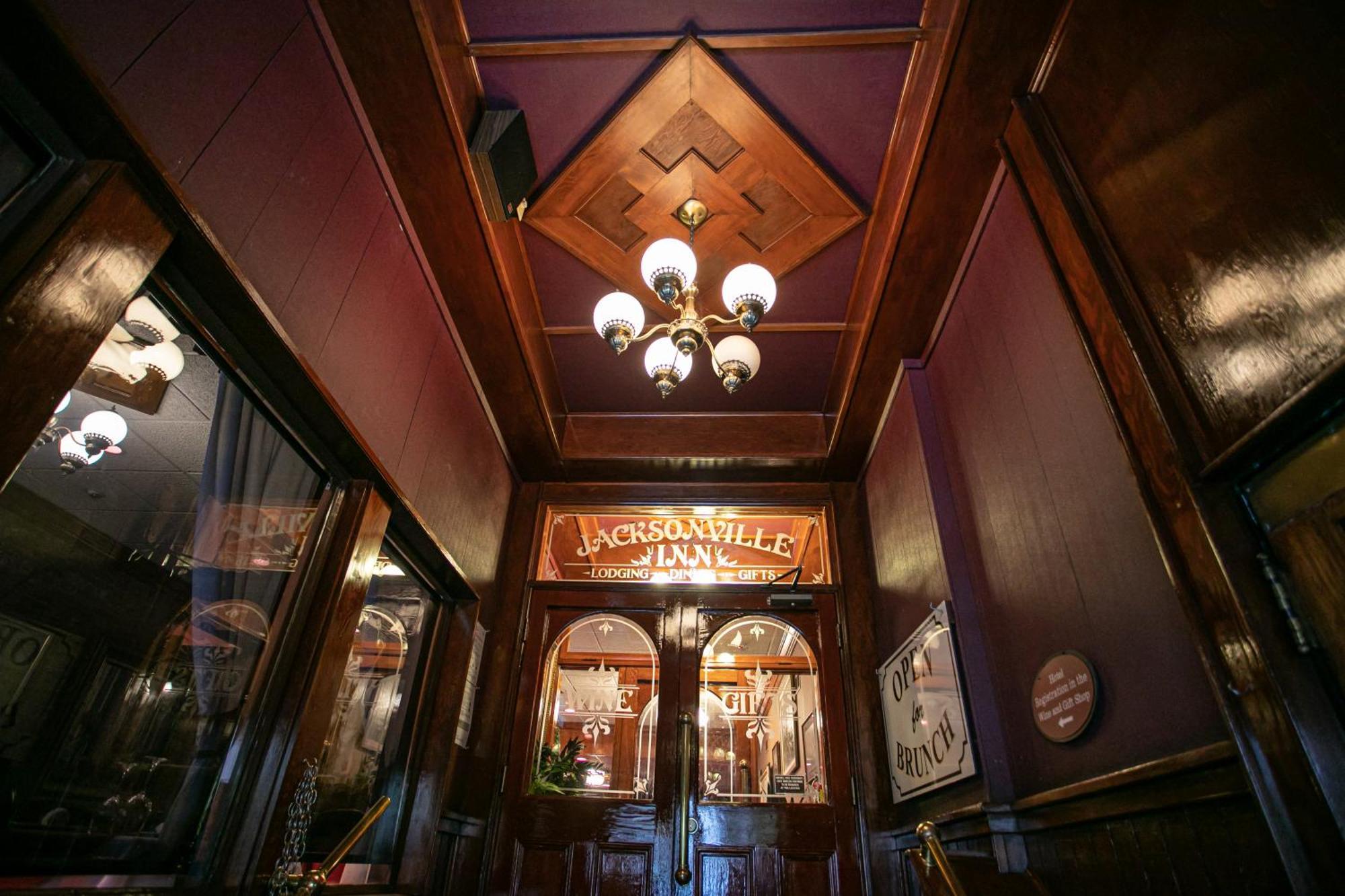Historic Jacksonville Inn Exterior photo